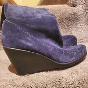 Navy blue suede boots wedge heel